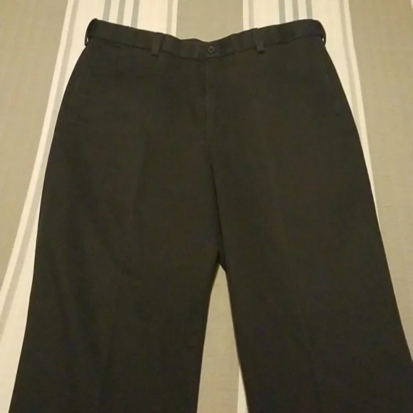Pants - Picture 2 of 9